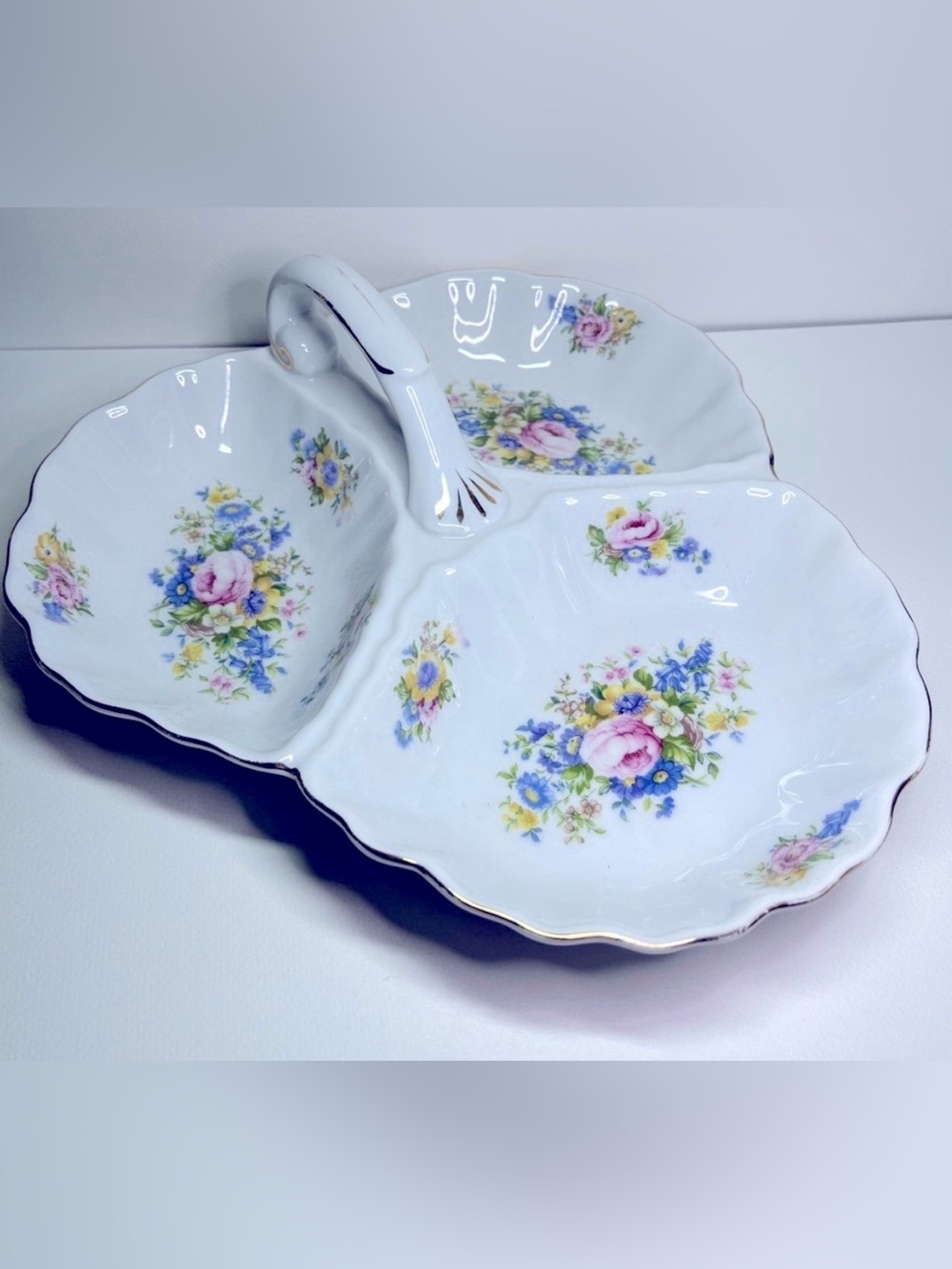 Godinger Reflections Shamrock Divided Serving Dish Floral Porcelain with Handle